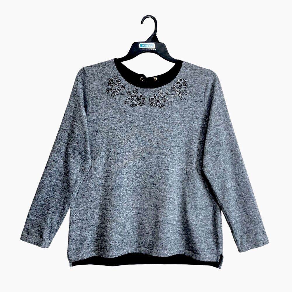 St. John’s Bay Sweater Top Womens Size Large Gray Long Sleeve Floral Embroider